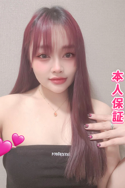 6860女孩.jpg