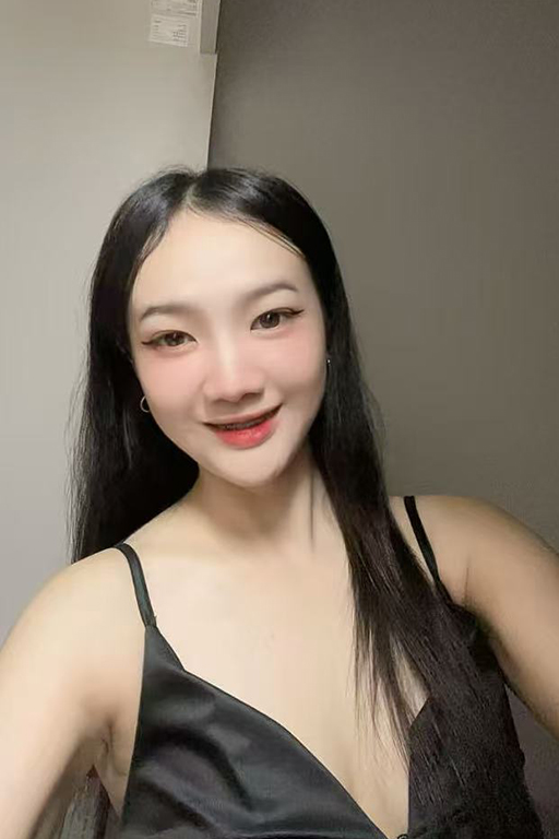 最新6860女孩-1.jpg